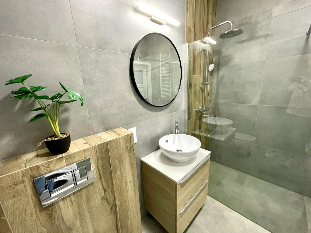 Modern Apartment